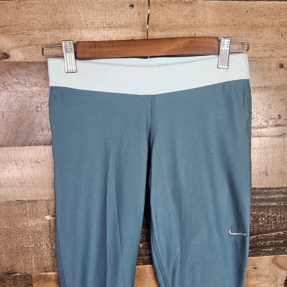 Nike STAY WARM Relay Running Capri/Tights-Green 640144-302 - Picture 3 of 8